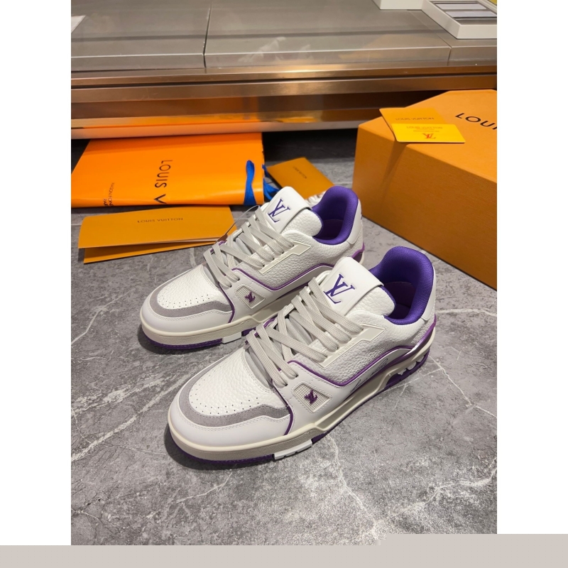 l**is V*t*n sneakers